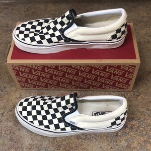 Light use, minor signs of wear